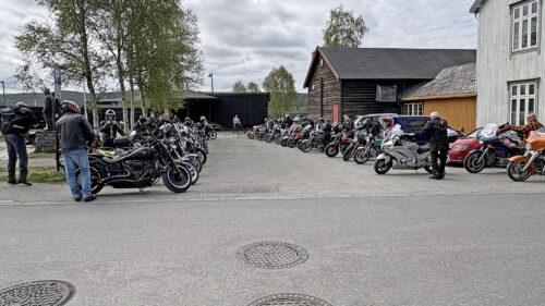 I helga blir det mange motorsykler å se i gatene på Røros.
Foto: Tore Østby MC