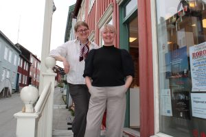 Mange ønsker å stille ut i galleriet til Sigrid M. Jansen og Ellen Kristine Klemmetvold. Foto: Tove Østby