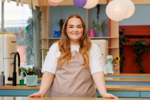 Ida Gløtheim kombinerer gjerne arven av pjalt og lemse med moderne impulser fra sosiale medier.   Foto: Lars Kristian Steen, NRK