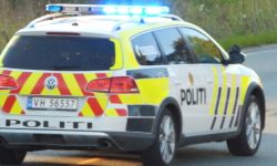 Politibil med blådlys
Illustrasjonsbilde: Tore Østby