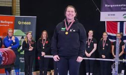 Hilde O. Dretvik ble dobbelt Norgesmester i helga. Foto: Theo Dretvik.