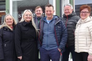Tre stortingsrepresentanter besøkte Kulturminnefondet fredag.
Foto: Tore Østby