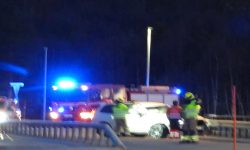 Nødetatene arbeider på stedet. (Bildet er sløret for å verne om personvernet)
Foto: Tore Østby